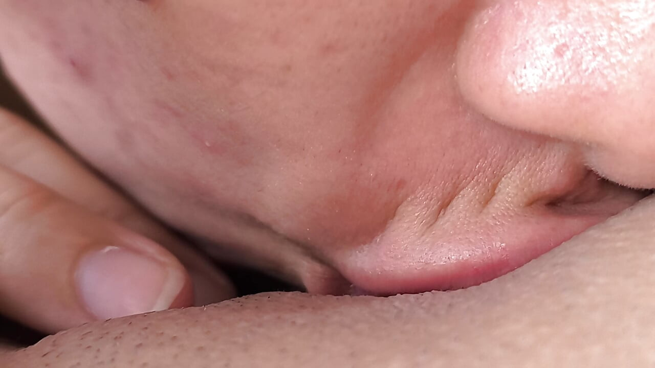 My girlfriend licks my pussy, up close, can you feel it? ASMR