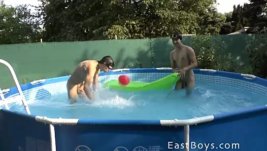 In piscina