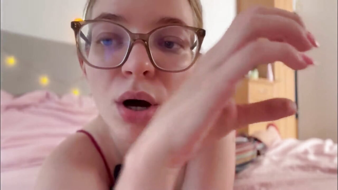 Szept upokarzające słowa Asmr