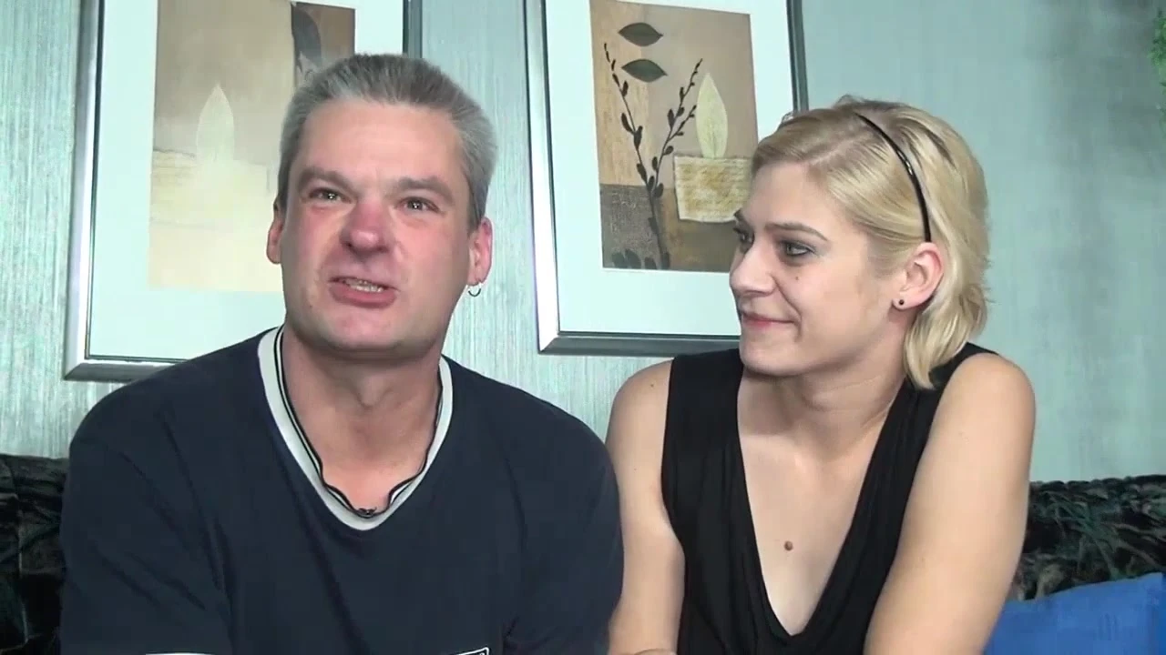 Threesome full of blowjobs and pussy licking – 3