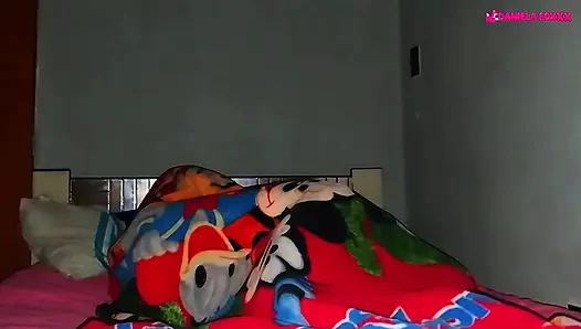 I'll fuck my stepsister by sneaking into her room at midnight