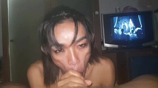 Tailandesa ladyboy prostituta chupando pau pt. 2