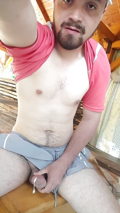 Being hot is hard to can't help yourself