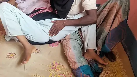 Debor and bhabi viral sex videos.