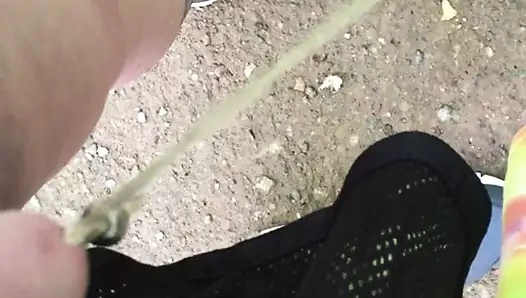 Parkta bir işemek