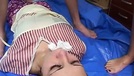 Девушки с писсингом Gaby - Rosa - Maria - Roxana