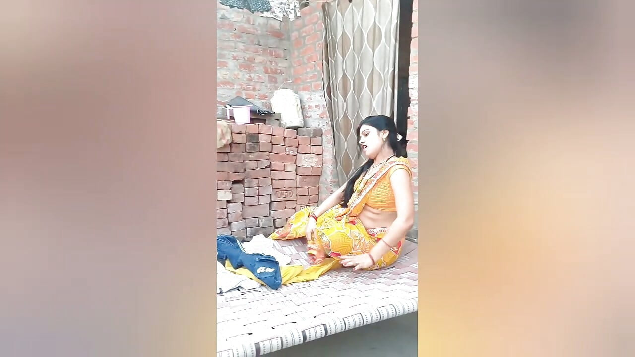 Indian stepmom ki badi Gand dekh liya