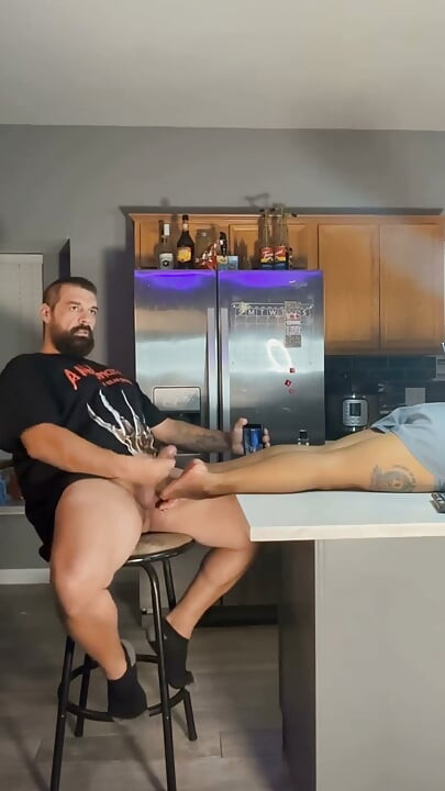 Oil Latina Feet dan Cumshot