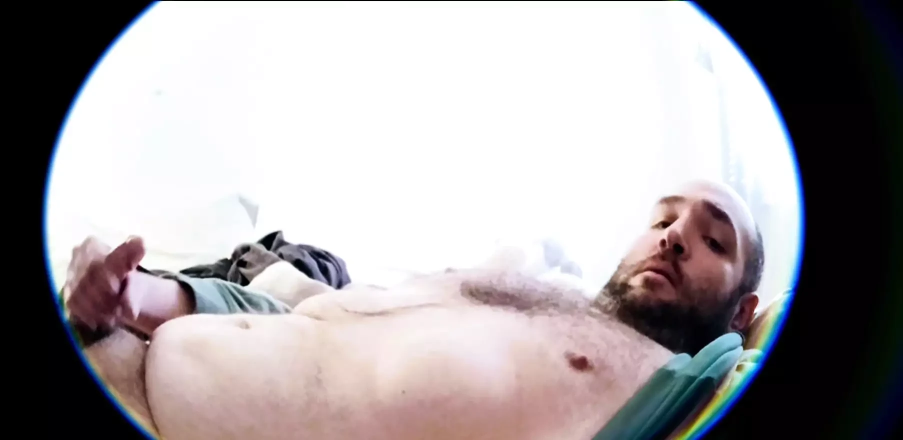 Hard Willis, éjaculation en solo