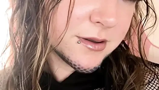 kissica video