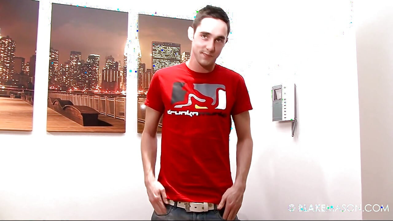 Sexy Fit Boy Chase Cums Hard