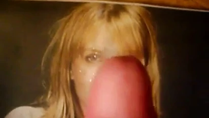Melanie laurent-biroute için dölüm