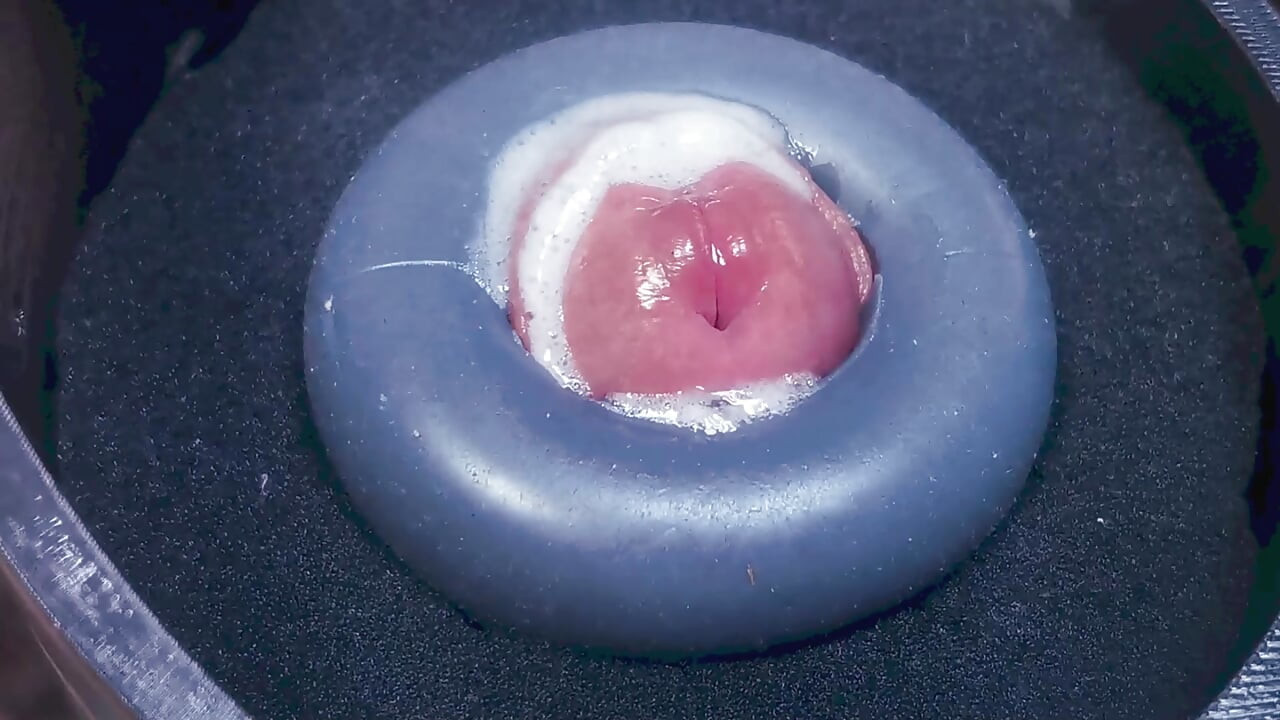 Penis machine with a new attachment