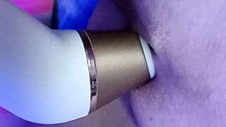 Up close clit sucking satisfier