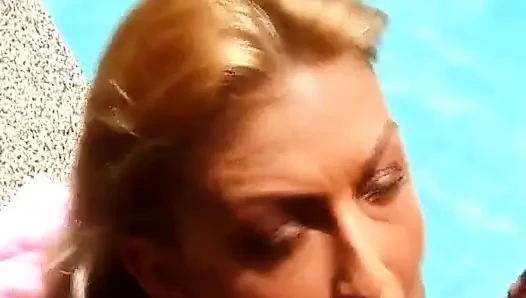 Снова устроили гэнгбэнг