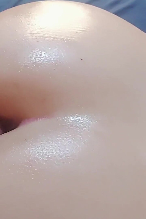 POV: Sialan gaya doggy keras untuk pantat cantik Latina