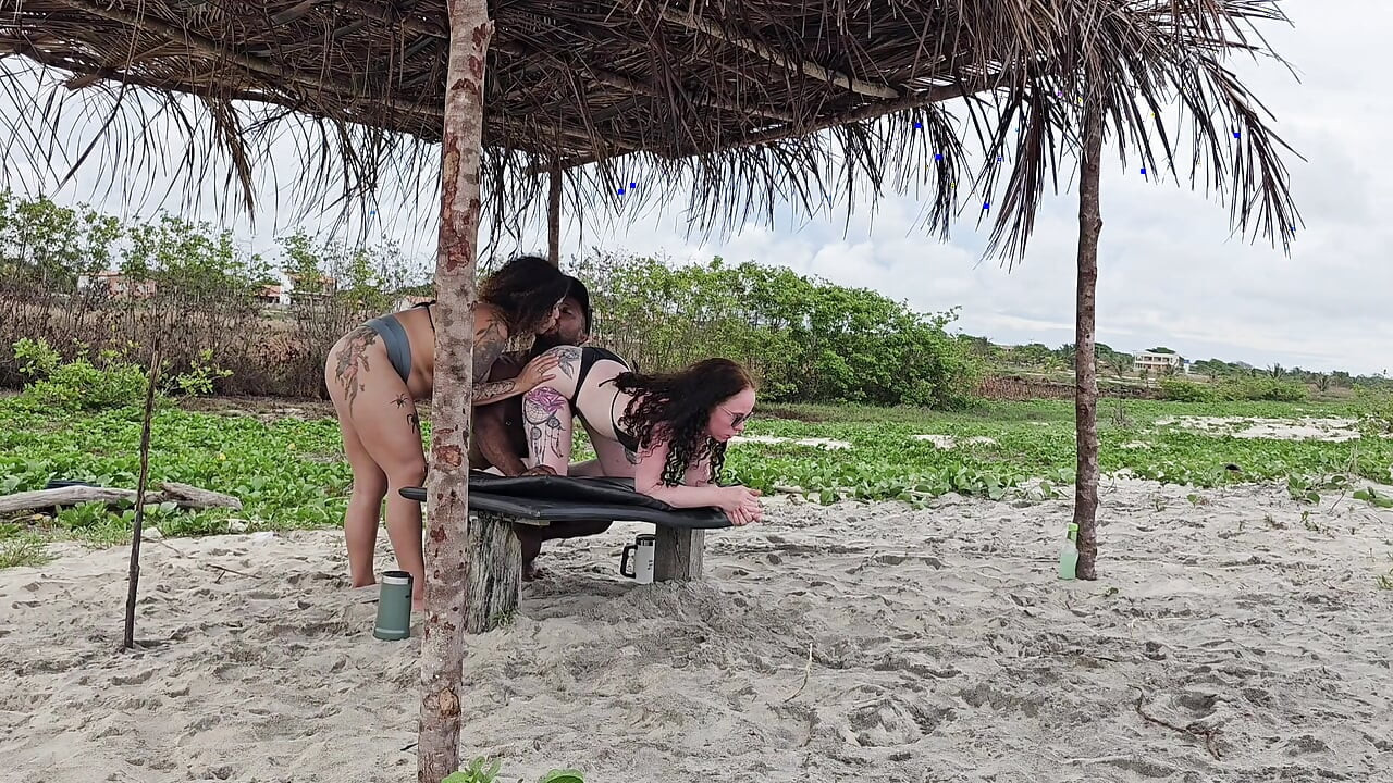 GALLOPING ON TWO ASSES ON THE BEACH IN SALVADOR