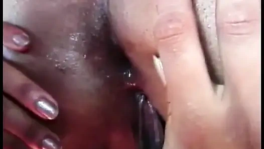 Two sunburnt Latin floozies take part in bisexual foursome quickie on the porch