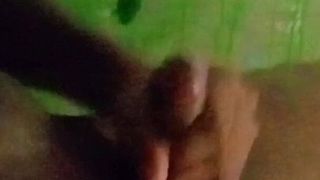 Masturbación con la mano xxx video