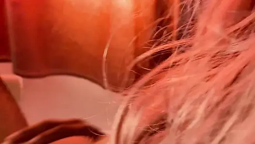 Kolombiyalı üvey kız kardeşim penisimi içine sokmak için gerçekten bacaklarını açıyor ve açıyor