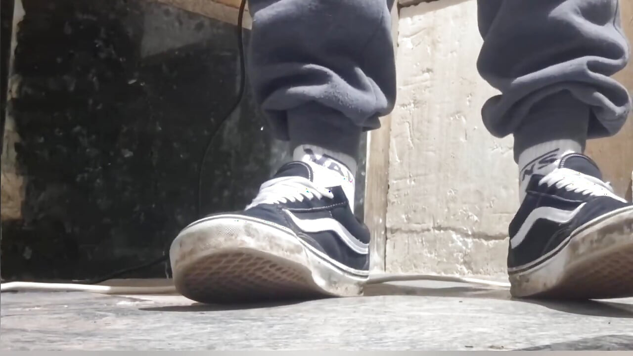 Pokazujem svoje Vans cipele, kompilaciju najboljih s Vansom