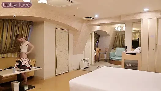 Sansürsüz kız Esthetician: kirli servis her damlayı boşaltıyor ve sonra dölleniyor