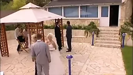 Ecco lo sposo della sposa
