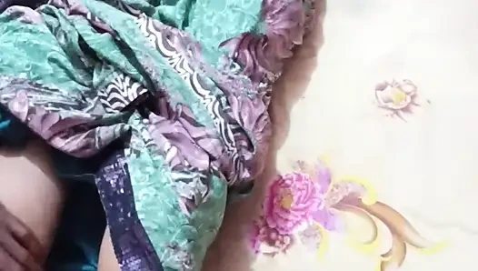 Bangladeshi viral video girlfriend and boyfriend.