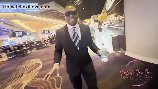 Ateşli evli kadın Lexi Love gece geç saatlerde dölleniyor ve Avn Ödülleri'nden sonra Rome Major'dan boşalma