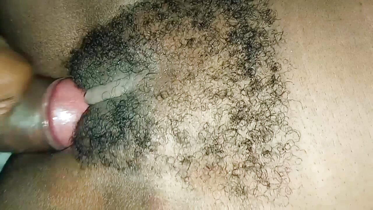 Neskrývá přede mnou své touhy, říká mi, že má ráda velké ptáky