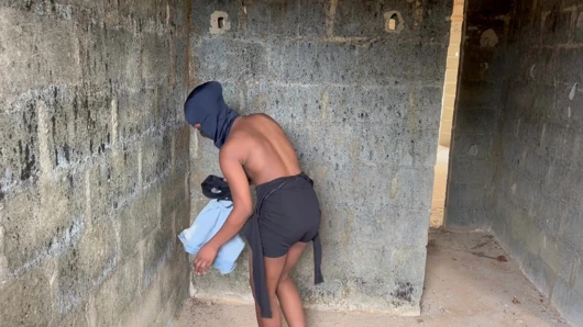Pretty Teen Girl Fucked Outdoor in Nigeria for the First Time