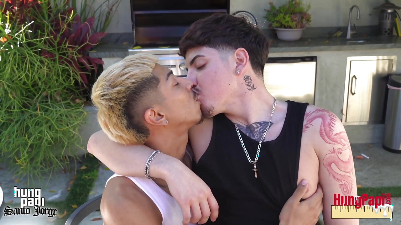 Latin Thug Takes a Huge Uncut Cock Hung Papi Santo Jorge Eddy Blanco