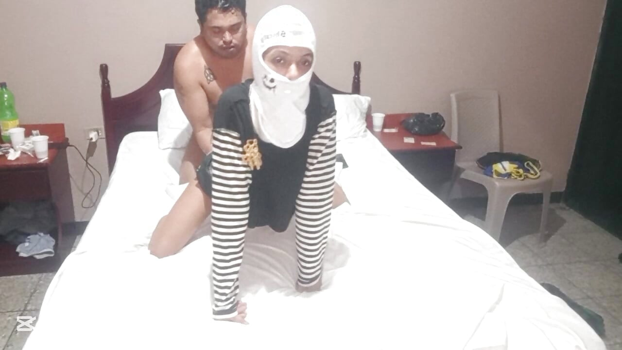 Desi 18-year-old schoolgirl rode her stepbrother's cock