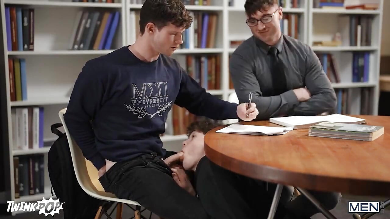 Twink Pop - Professor Michael Boston Gives Favorite Hunky Student Finn Harding Some and Shares a Twink