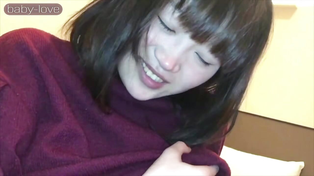 Voice Actress Trainee: Plain Shy Cutie Turns Explosively Wild with Raw Faceshot