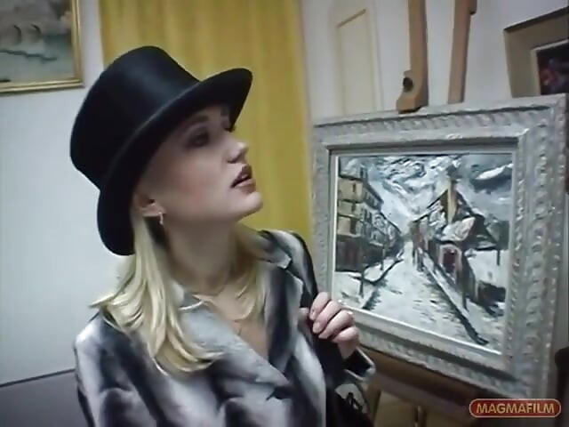 Blonde französische fickt schlampe mit heißen schlaffen titten