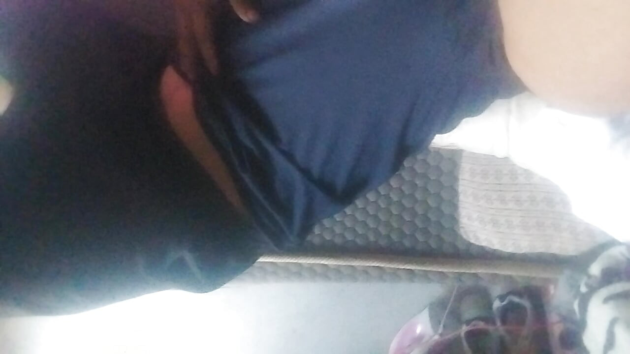 Room me gar ka karte sexy madam ki chut yaad aaya hai
