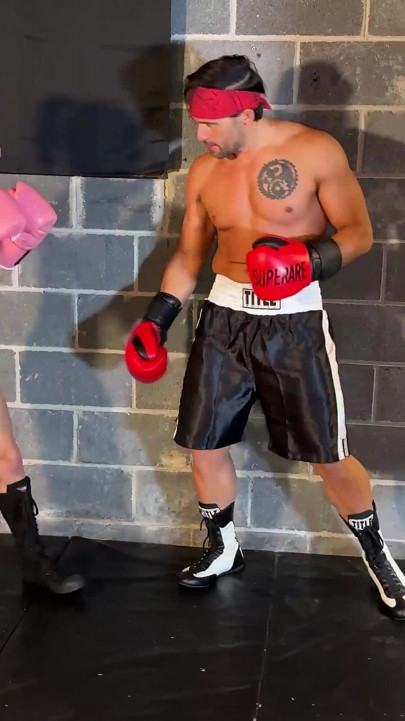 Lora vs sam boxing bagian 2