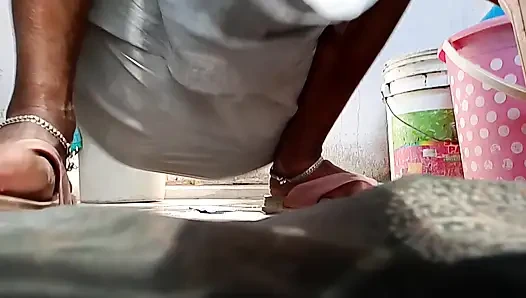 Desi 25-year-old Horny Village Girl Geeta Bhabhi Masturbation Video, Gee...