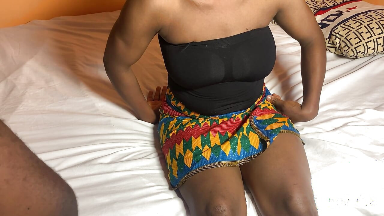 Housemaid Cant Resist Boss Dick