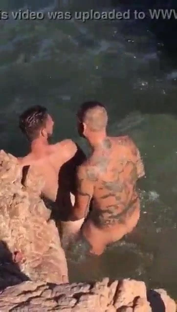 BEACH 5