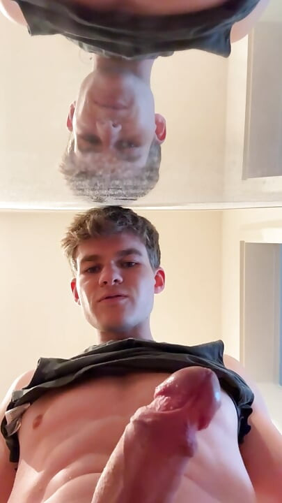 Frostig twink jätte sperma shot