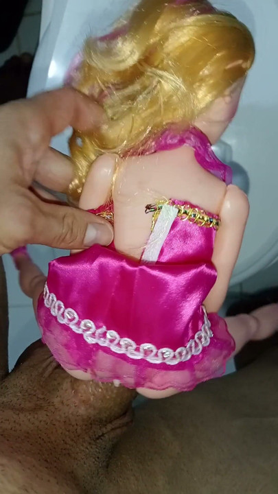 FUCKING MY GIRLFRIEND DOLL WITHOUT PANTIES, AFTER THE PARTY, I SUCK HER, I CUM ON HER FACE, BIG PENIS AND VENOZO | Clip 1