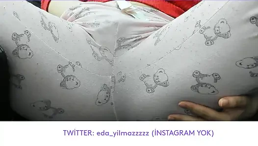 PİJAMAYLA MASTURBASYON- PİJAMAYLA AM OKŞAMA- TURK PORNO