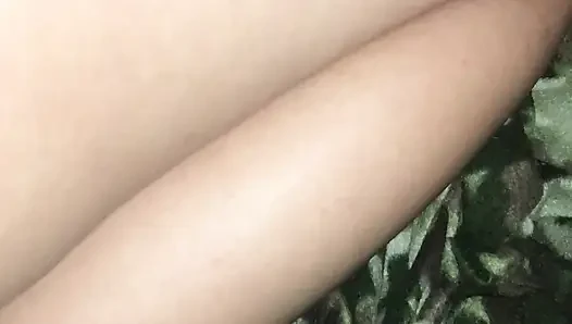 Anal-creampie, reverse-cowgirlreiten in nahaufnahme