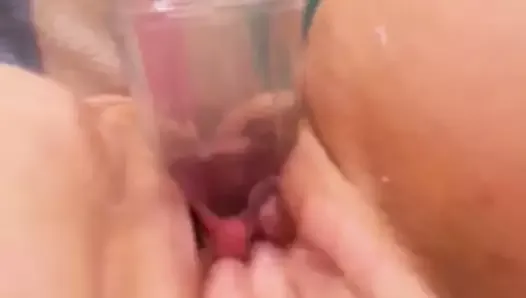 Big object, big orgasm, real clit contraction.