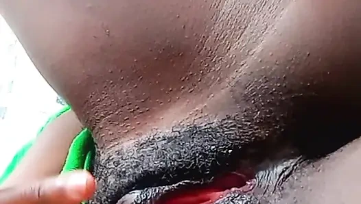 Meine stiefmutter beobachtet, wie ich mein selbst sehr härter ficke