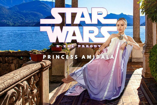 Awek blonde Anna Claire Clouds semasa Star Wars Princess Amidala memerlukan jedi kongkek vr lucah