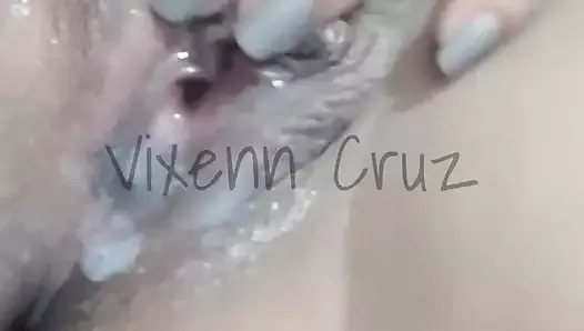 Pinay Swallows Her Cum After She Masturbates – Real Orgasm, New Viral Video