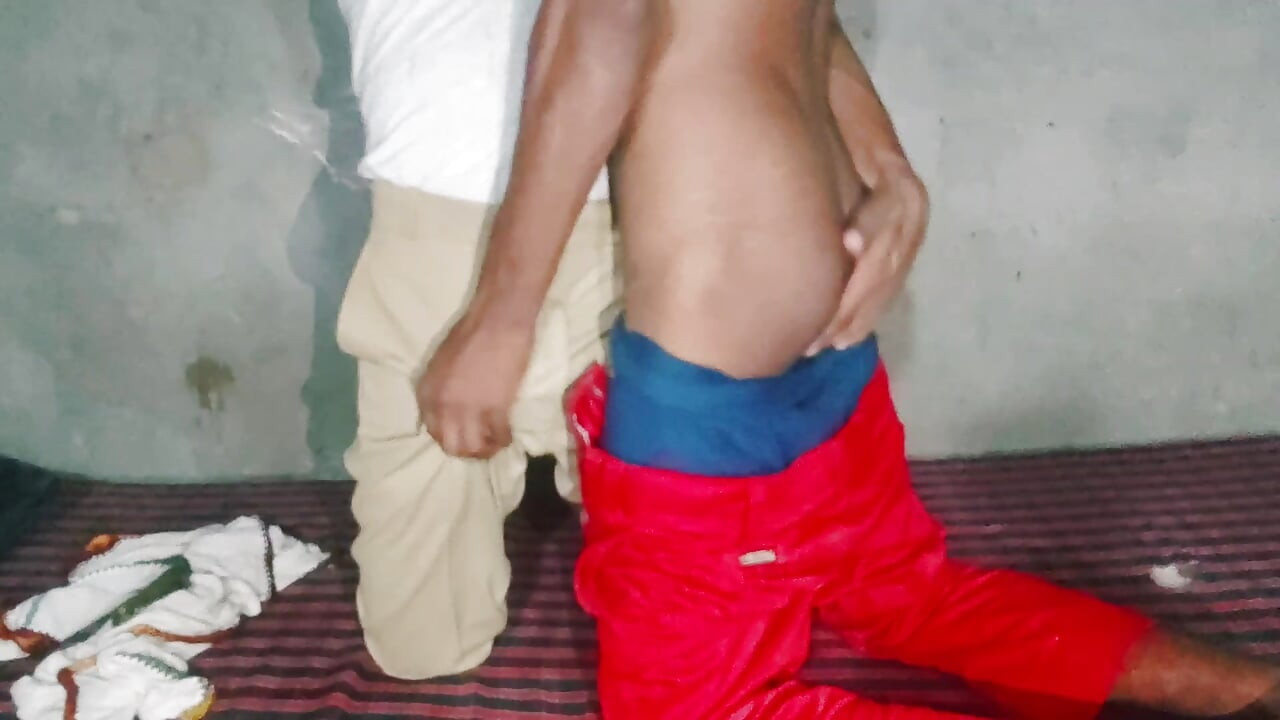 Romantic ke sath Dost Ne liya Land Ka Maja desi boy